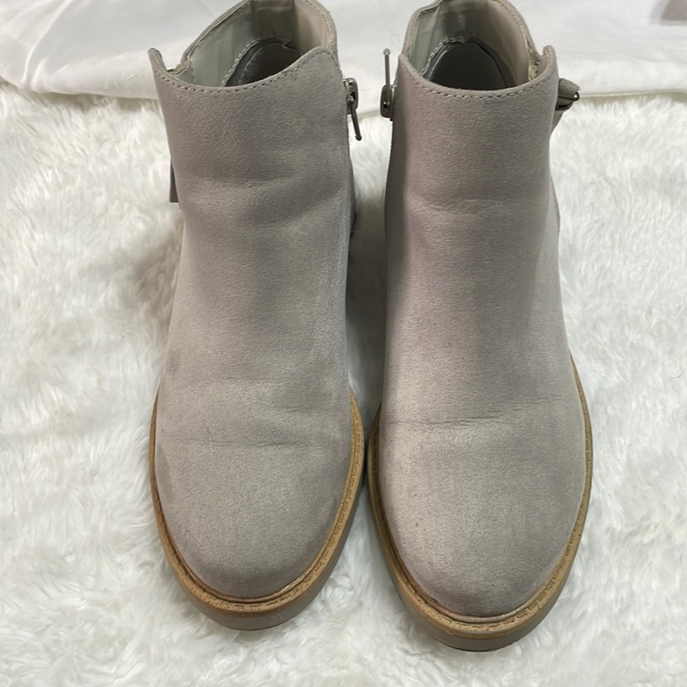 Used, Esprit light gray boots, size 6